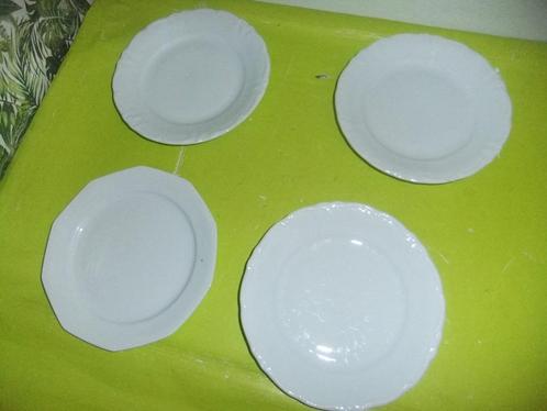 4 SCHOTELTJES SAMEN €0,50!, Huis en Inrichting, Keuken | Servies, Gebruikt, Kop(pen) en/of Schotel(s), Overige stijlen, Ophalen