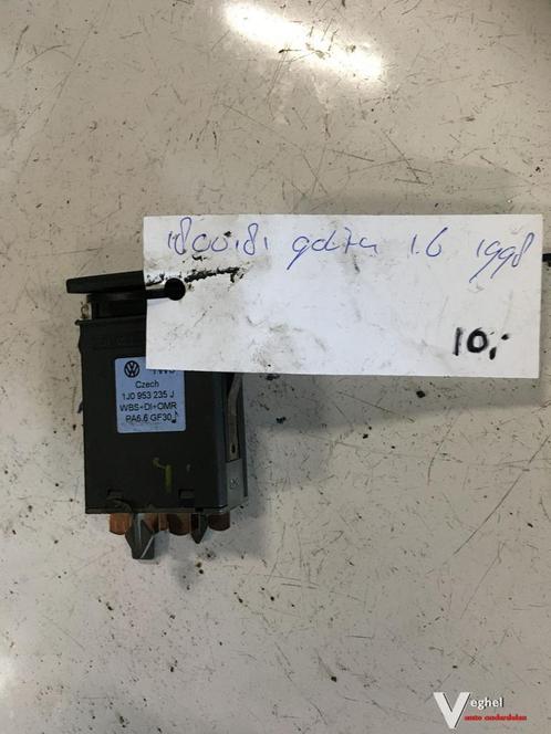 Vw Golf 4 1998 Alarmlichtschakelaar, Auto-onderdelen, Dashboard en Schakelaars, Gebruikt, Ophalen of Verzenden