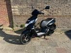 Peugeot kisbee black edition brom 45 nieuwe Michelin beurt, Ophalen, Gebruikt, Maximaal 45 km/u, Benzine