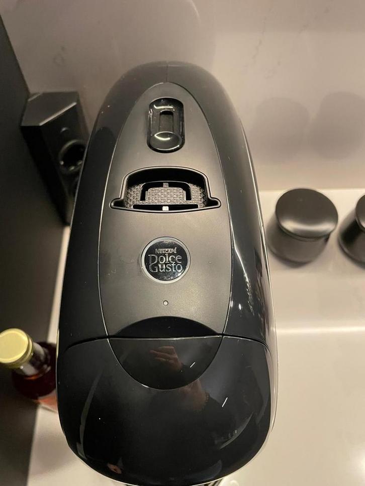 Dolce Gusto Neo - Zwart - Capsulemachine, Witgoed en Apparatuur, Koffiezetapparaten, Zo goed als nieuw, Koffiepads en cups, Koffiemachine