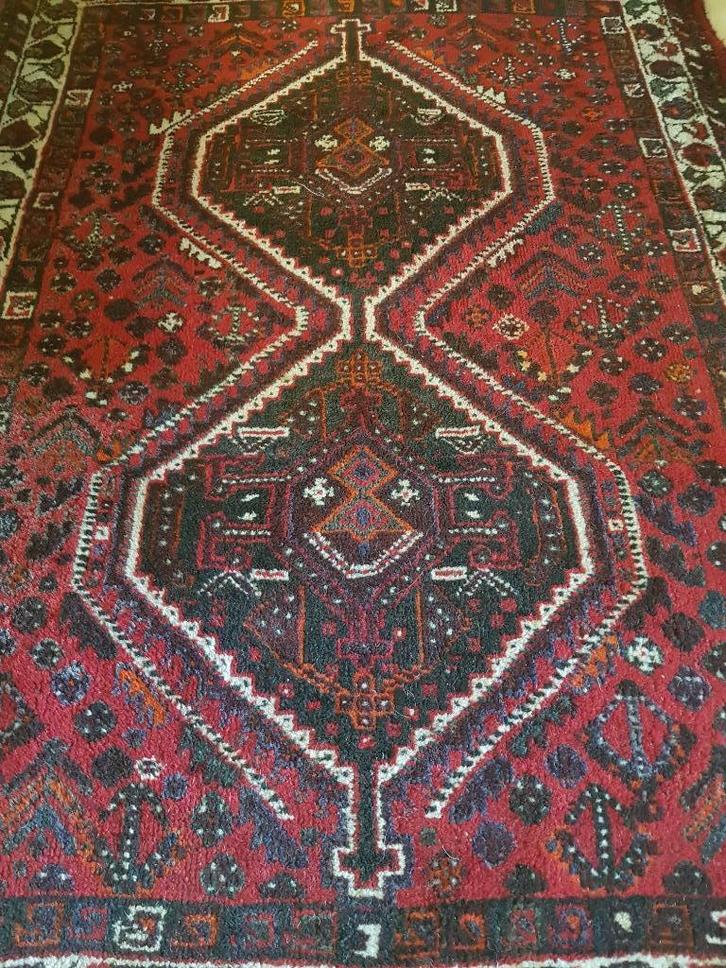 Mooi antiek handgeknoopt Perzisch tapijt uit Iran 113-154 cm, Antiek en Kunst, Antiek | Kleden en Textiel, Ophalen of Verzenden