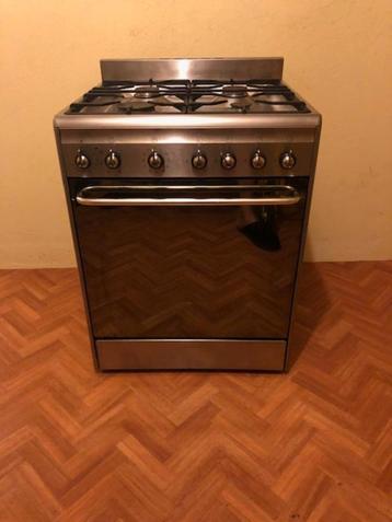 Smeg gasfornuis van RSV beschikbaar voor biedingen