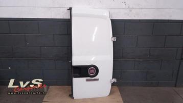 Achterdeur Bus-Bestelauto van een Fiat Doblo (249) beschikbaar voor biedingen