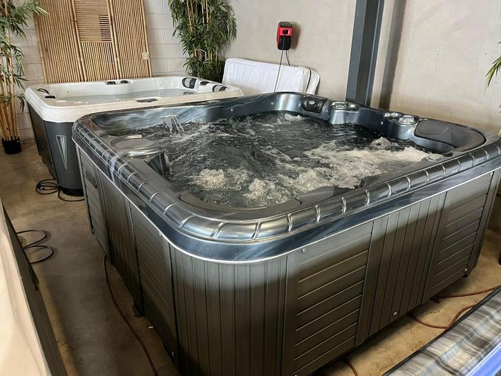 Comfortabele perfecte 5 persoons Spa Jacuzzi Passion Refresh, Tuin en Terras, Zwembad-toebehoren, Zo goed als nieuw, Ophalen