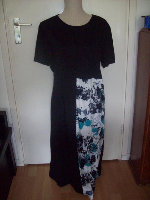 NIEUW! Trendy zwarte maxi jurk met print maat XL 46 48, Kleding | Dames, Jurken, Nieuw, Maat 46/48 (XL) of groter, Zwart, Onder de knie