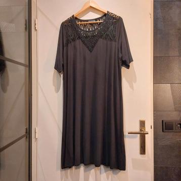 Jurk van het merk Crizpy by Zhenzi.  Maat L. (50/52) beschikbaar voor biedingen