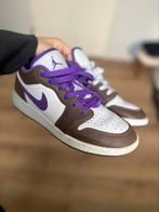 Air Jordan 1 Low "Purple Mocha" sneakers, Ophalen, Zo goed als nieuw, Overige kleuren, Sneakers of Gympen