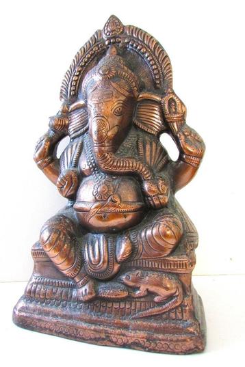 Rood koperen Ganesha beschikbaar voor biedingen