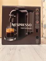 Nespresso vertuo plus, Witgoed en Apparatuur, Koffiezetapparaten, Ophalen, Koffiemachine, Zo goed als nieuw, Koffiepads en cups
