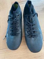 Nike Voetbalschoenen Maat 43 - Zo Goed Als Nieuw!, Sport en Fitness, Maat XS of kleiner, Ophalen of Verzenden, Zo goed als nieuw