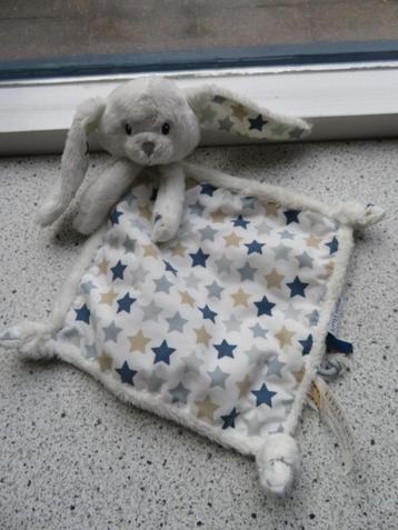 Knuffeldoek konijn merk Little Dutch van Tiamo sterrenprint beschikbaar voor biedingen