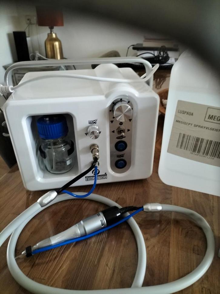 Podomonium pedicure set nog als nieuw, Sieraden, Tassen en Uiterlijk, Uiterlijk | Lichaamsverzorging, Zo goed als nieuw, Overige typen