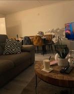 Zware Boomstam tafel, Ophalen of Verzenden, Zo goed als nieuw, 4 tot 6 stoelen