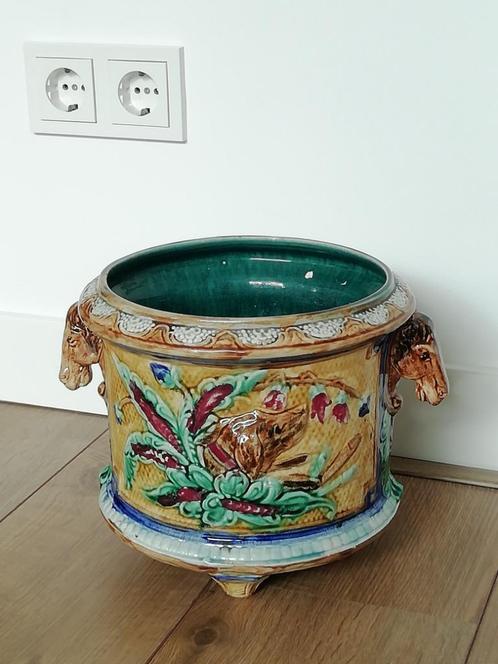 antieke Majolica aardewerk pot, Antiek en Kunst, Antiek | Keramiek en Aardewerk, Ophalen