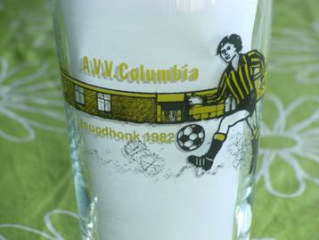 Vintage AVV Columbia glas - Jeugdhonk 1982 beschikbaar voor biedingen