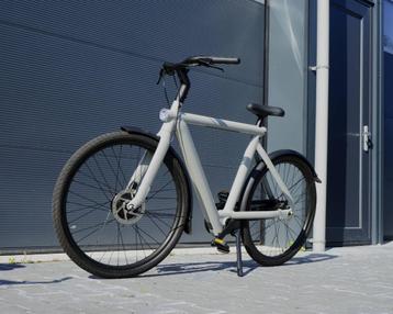 VanMoof S5 in Nieuwstaat – 50 km gereden + 3 mnd garantie beschikbaar voor biedingen