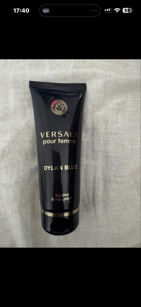 Versace Dylan Blue Bodylotion - Nieuw, Sieraden, Tassen en Uiterlijk, Uiterlijk | Lichaamsverzorging, Nieuw, Bodylotion, Crème of Olie