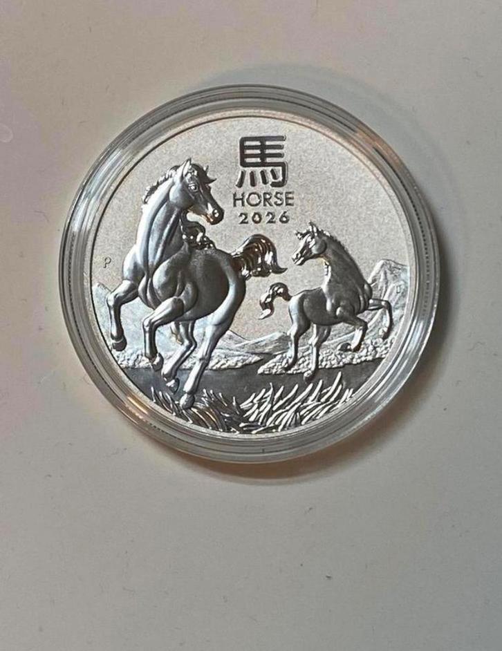 1 ounce zilver 2026 Lunar 3 year of the Horse in capsule, Postzegels en Munten, Edelmetalen en Baren, Zilver, Ophalen of Verzenden
