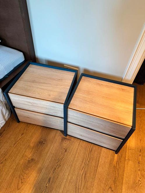 2x nachtkastjes van MADE, Huis en Inrichting, Slaapkamer | Nachtkastjes, Gebruikt, Minder dan 55 cm, 45 tot 65 cm, Hout, Ophalen of Verzenden