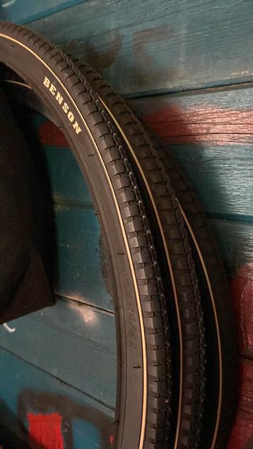 4 stuks nieuw fiets banden 28 inch beschikbaar voor biedingen