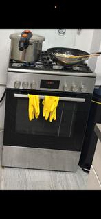 Bosch gasfornuis, Witgoed en Apparatuur, Ophalen, 4 kookzones, Zo goed als nieuw, Gas