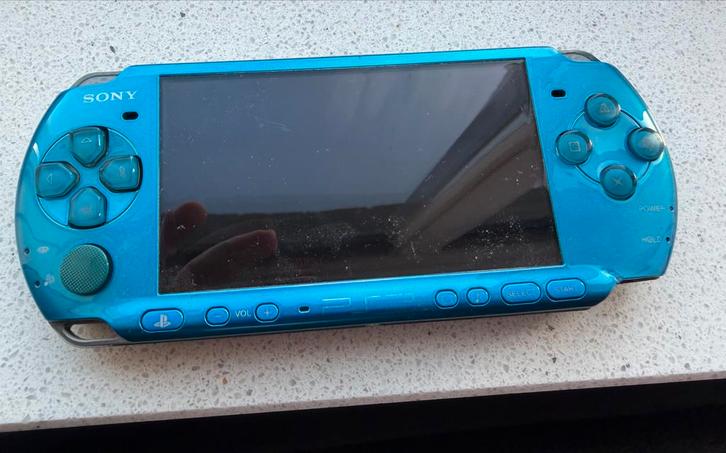 Blauwe Sony PSP 3000, Spelcomputers en Games, Spelcomputers | Sony PSP, Gebruikt, PSP 3000, Blauw, Ophalen of Verzenden