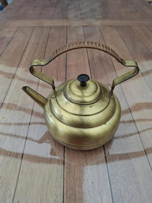 Antieke theepot, fluitketel, met gladde buik., Antiek en Kunst, Antiek | Koper en Brons, Koper, Ophalen of Verzenden