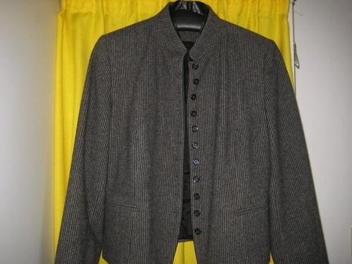 colbertjasje Onniva maat 38, Kleding | Dames, Jasjes, Kostuums en Pakken, Zo goed als nieuw, Jasje, Maat 38/40 (M), Grijs, Ophalen of Verzenden
