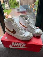 Nike blazer 77 mid maat 40,5, Kleding | Heren, Schoenen, Verzenden, Zo goed als nieuw, Wit