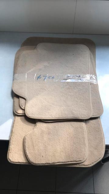 Zgan BMW automatten beige  beschikbaar voor biedingen