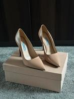 Prada pumps maat 36,5, Pumps, Beige, Ophalen of Verzenden, Zo goed als nieuw