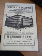Utrechts jaarboek VVV 1954, Boeken, Geschiedenis | Stad en Regio, Ophalen of Verzenden, 20e eeuw of later, Gelezen