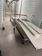 Complete kinderkamer (bed, comode, nachtkastje (legerstijl), Kinderen en Baby's, Kinderkamer | Complete kinderkamers, Ophalen of Verzenden