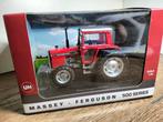 Te koop UH6764 Massey Ferguson 590 4-WD Gelimiteerd., Ophalen of Verzenden, Nieuw, Tractor of Landbouw, Universal Hobbies