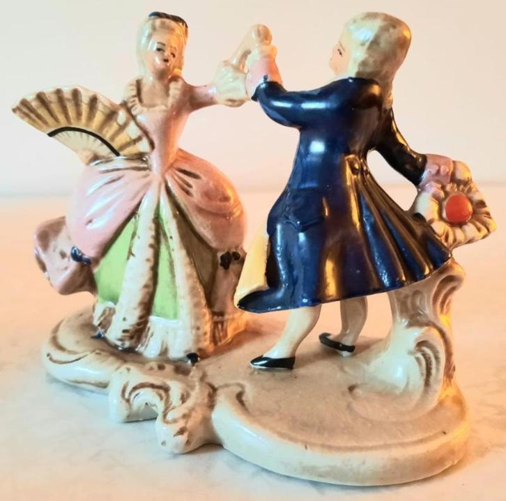 Porseleinen beeldje,gemerkt met GERMANY, Antiek en Kunst, Antiek | Porselein, Ophalen of Verzenden