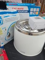 RVS drinkfontein voor katten zgan met 3 filters + extra pomp, Ophalen of Verzenden, Zo goed als nieuw