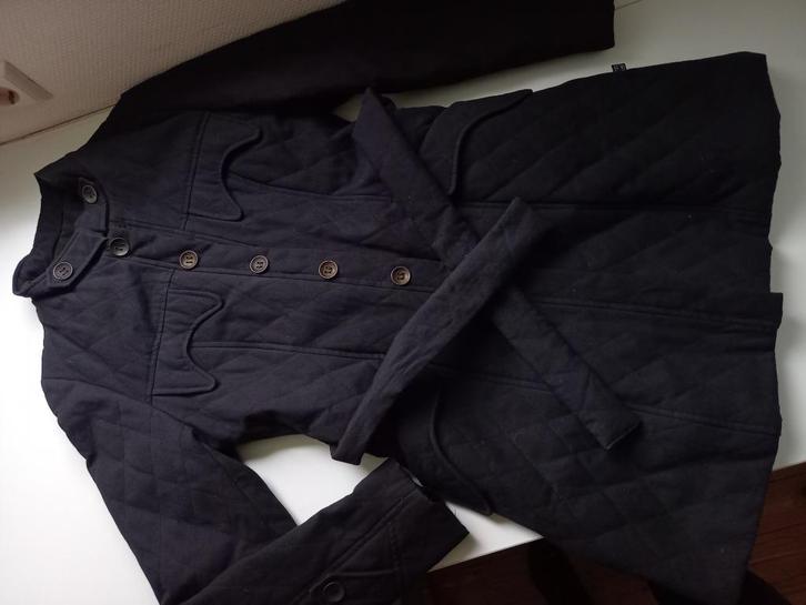 ART pracht zwarte winterjas mooie details, maat M – 38, Kleding | Dames, Jassen | Winter, Zo goed als nieuw, Maat 38/40 (M), Zwart