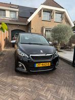 Peugeot 108 cabrio 1.0 E-vti 72pk 5D 2019 Zwart allure top, Voorwielaandrijving, Stof, Zwart, 4 stoelen