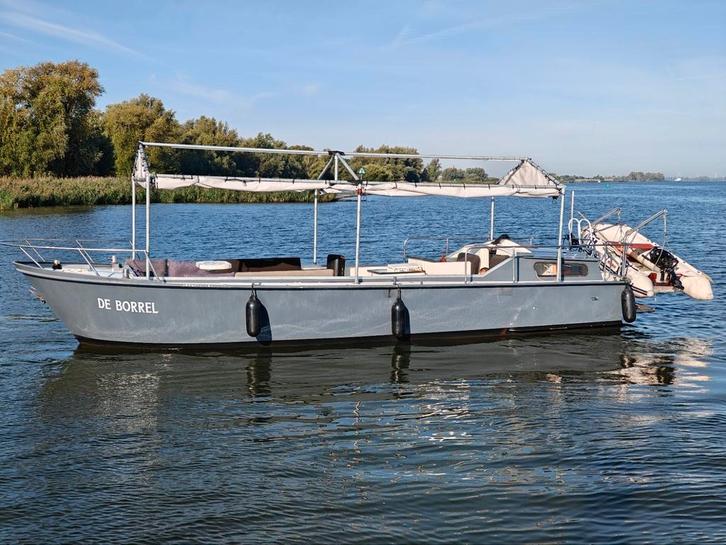 Unieke Borrelboot “De Borrel” – Ruimte voor 20 personen +, Watersport en Boten, Motorboten en Motorjachten, Gebruikt, Staal, 9 tot 12 meter