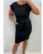 Nieuw zwart jurkje van travelstof maat XL, Ophalen of Verzenden, Zo goed als nieuw, Maat 46/48 (XL) of groter, Zwart