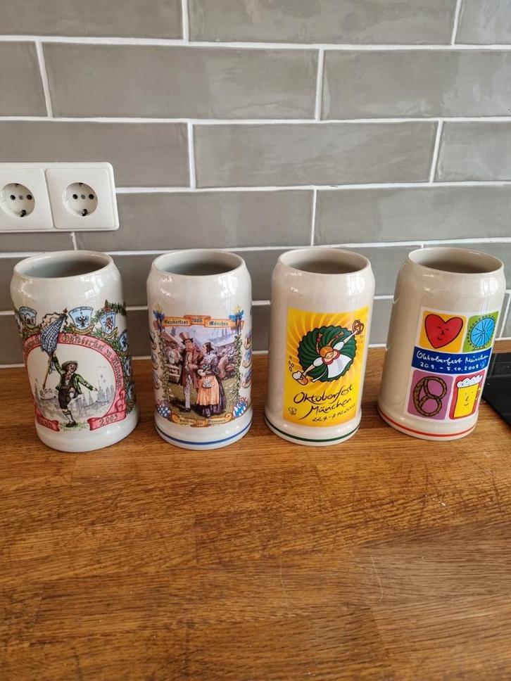 4 bierpullen Oktoberfest 2003 2006 2007 2008 collectors item, Verzamelen, Biermerken, Zo goed als nieuw, Ophalen of Verzenden