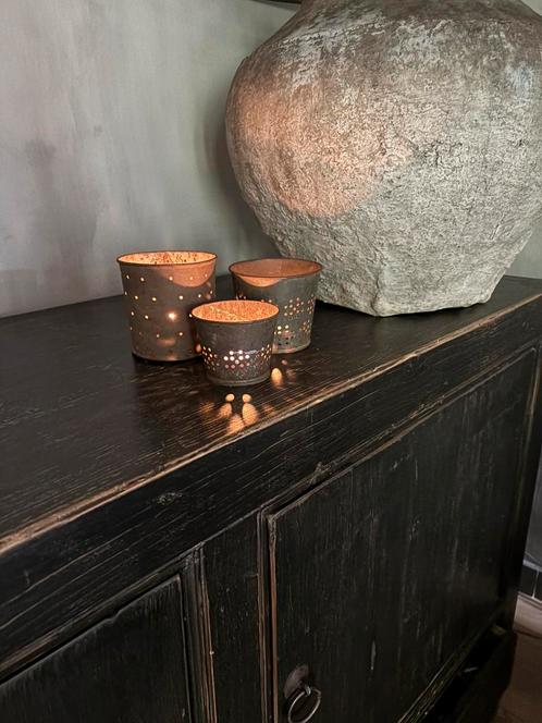 Windlichten kaasmallen  ijzer decoratie landelijk brocante, Huis en Inrichting, Woonaccessoires | Kandelaars en Kaarsen, Gebruikt