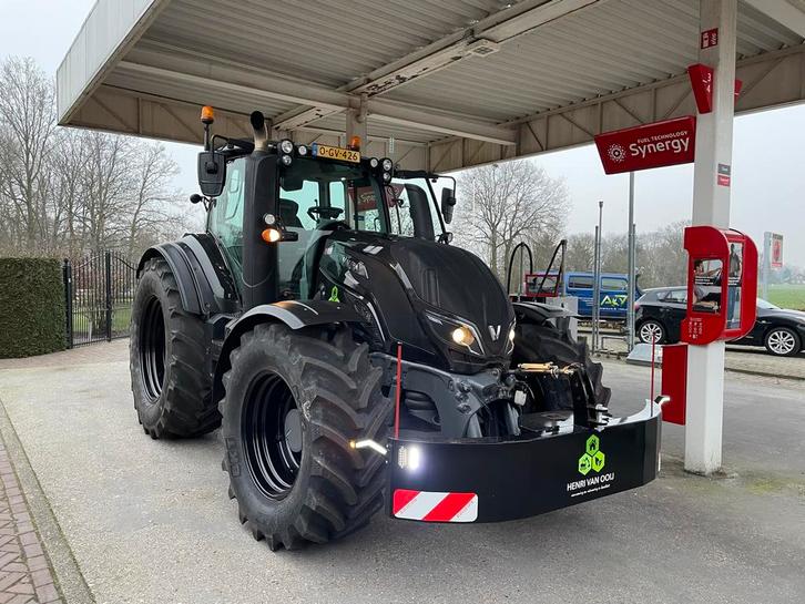 Valtra T214d Direct te koop uitzonderlijk nette tractor., Zakelijke goederen, Agrarisch | Tractoren, meer dan 10000, Overige merken