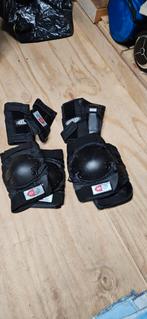 Skeeler Beschermset - Knie, Elleboog, Pols, Ophalen of Verzenden, Gebruikt, Bescherming