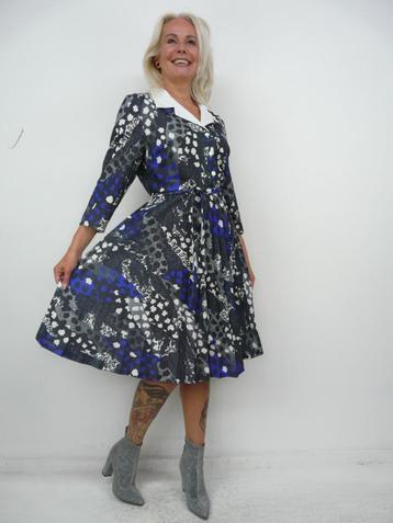 *Abfab Vintage 70's Jurk met Witte Kraag 44* beschikbaar voor biedingen