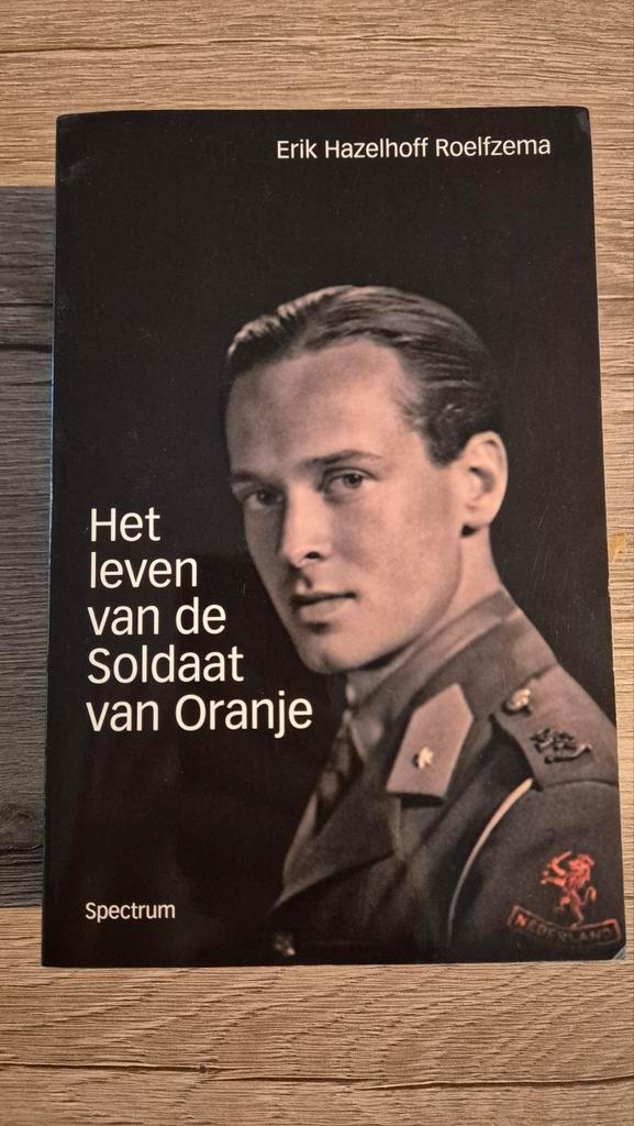 Het leven van Soldaat van Oranje - Erik Hazelhoff Roelfzema, Boeken, Biografieën, Gelezen, Politiek, Ophalen of Verzenden