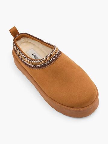 Mooie pantoffel /slipper/schoen maat 42 warme voering  beschikbaar voor biedingen