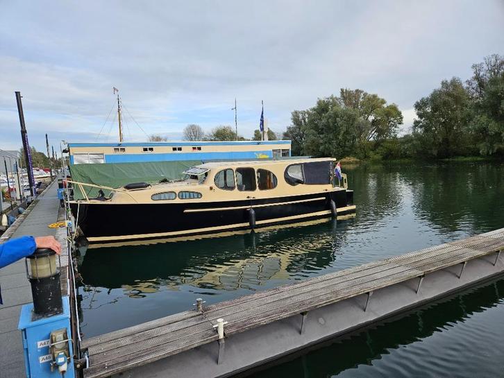 KLASSIEKE motorboot Ouwens saloncruiser, Watersport en Boten, Motorboten en Motorjachten, Gebruikt, Staal, 9 tot 12 meter, Diesel