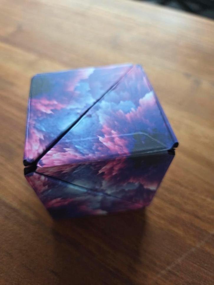 Magnetische Kubus - Fidget Toy 3D Puzzel, Hobby en Vrije tijd, Knutselen, Materiaal, Ophalen of Verzenden