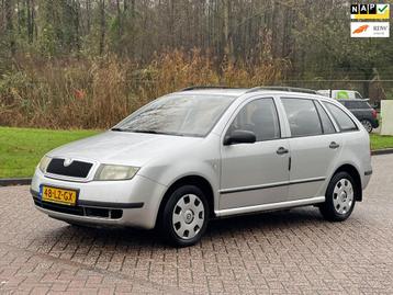 Skoda Fabia Combi 1.2-12V Ambiente/APK TOT 19-04-2025 beschikbaar voor biedingen